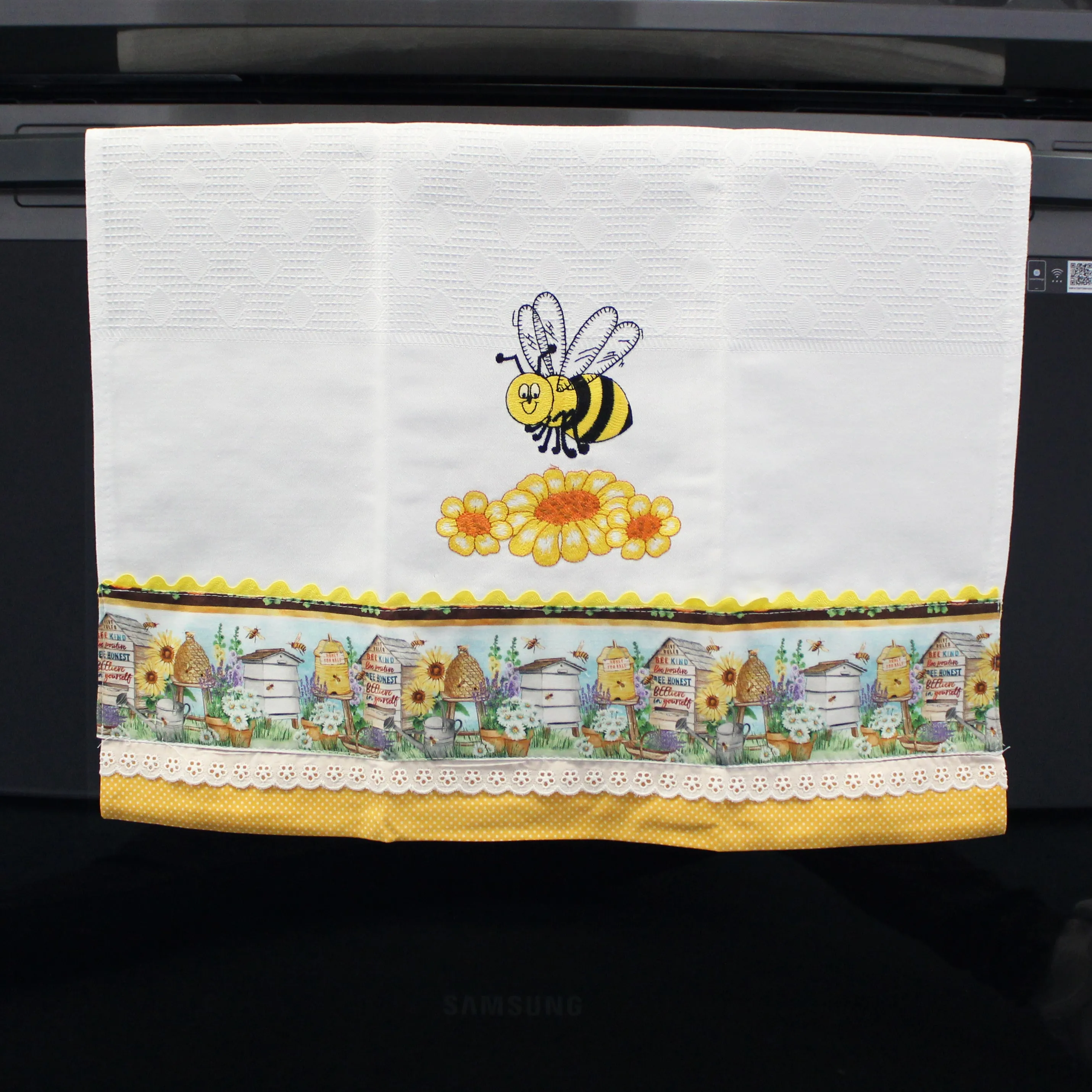 100% Cotton Decorative Kitchen Dish Towel with Border - Made in Portugal - Bumble Bee