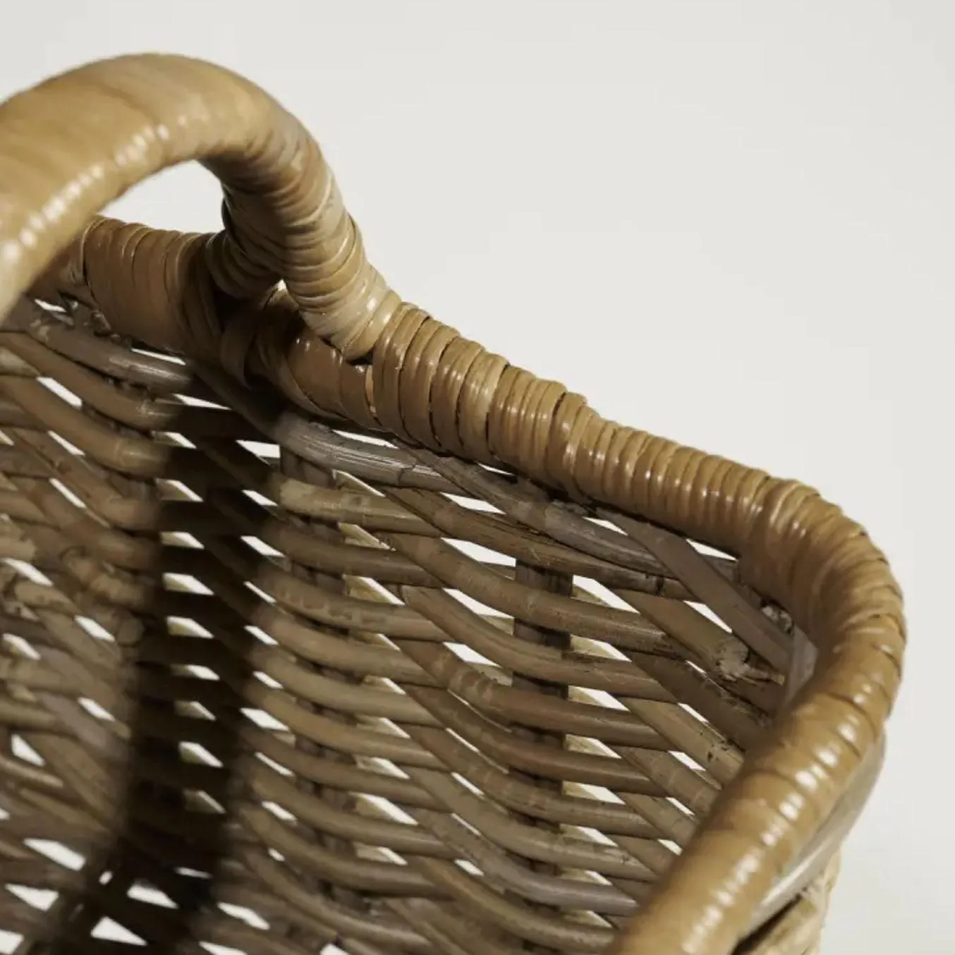Applewood Basket