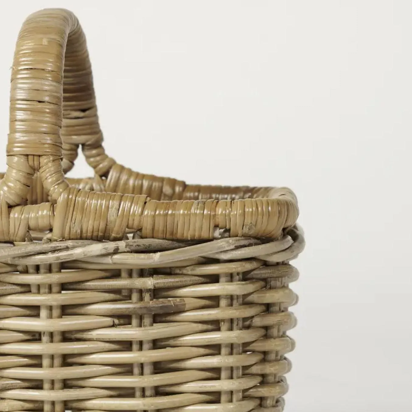 Applewood Basket