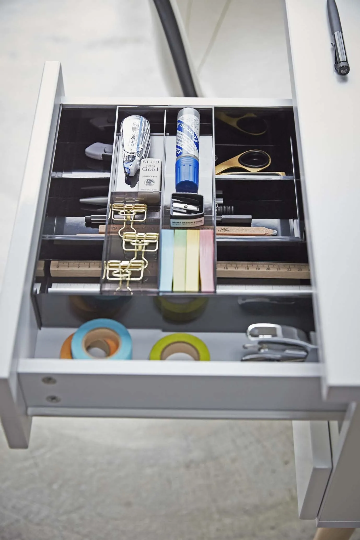 Extendable Drawer Organizer