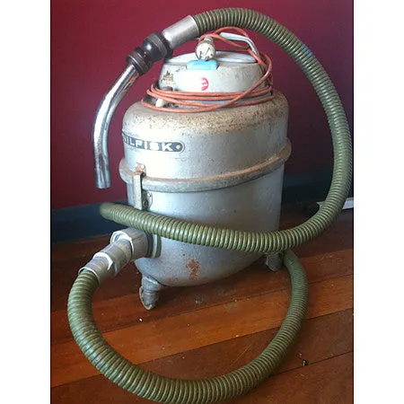Nilfisk and Tellus 38mm x 400mm Wheeled Floor Nozzle NOW OBSOLETE