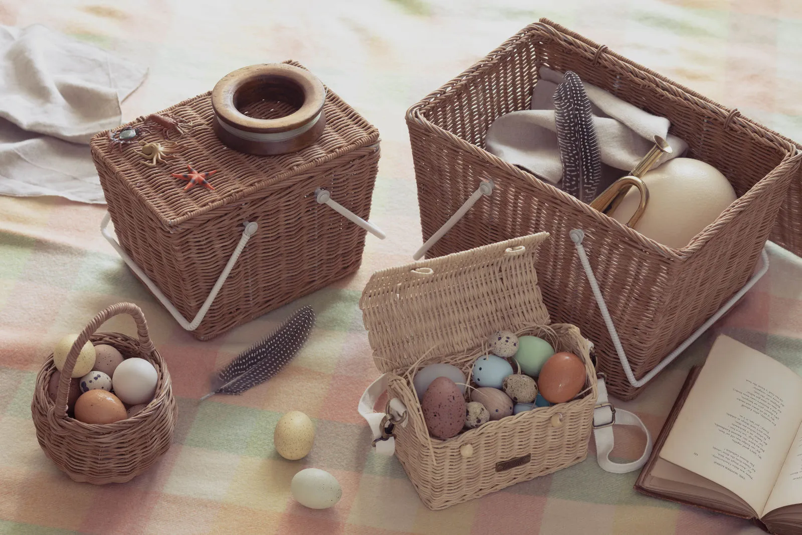 Rattan Berry Basket | Rose