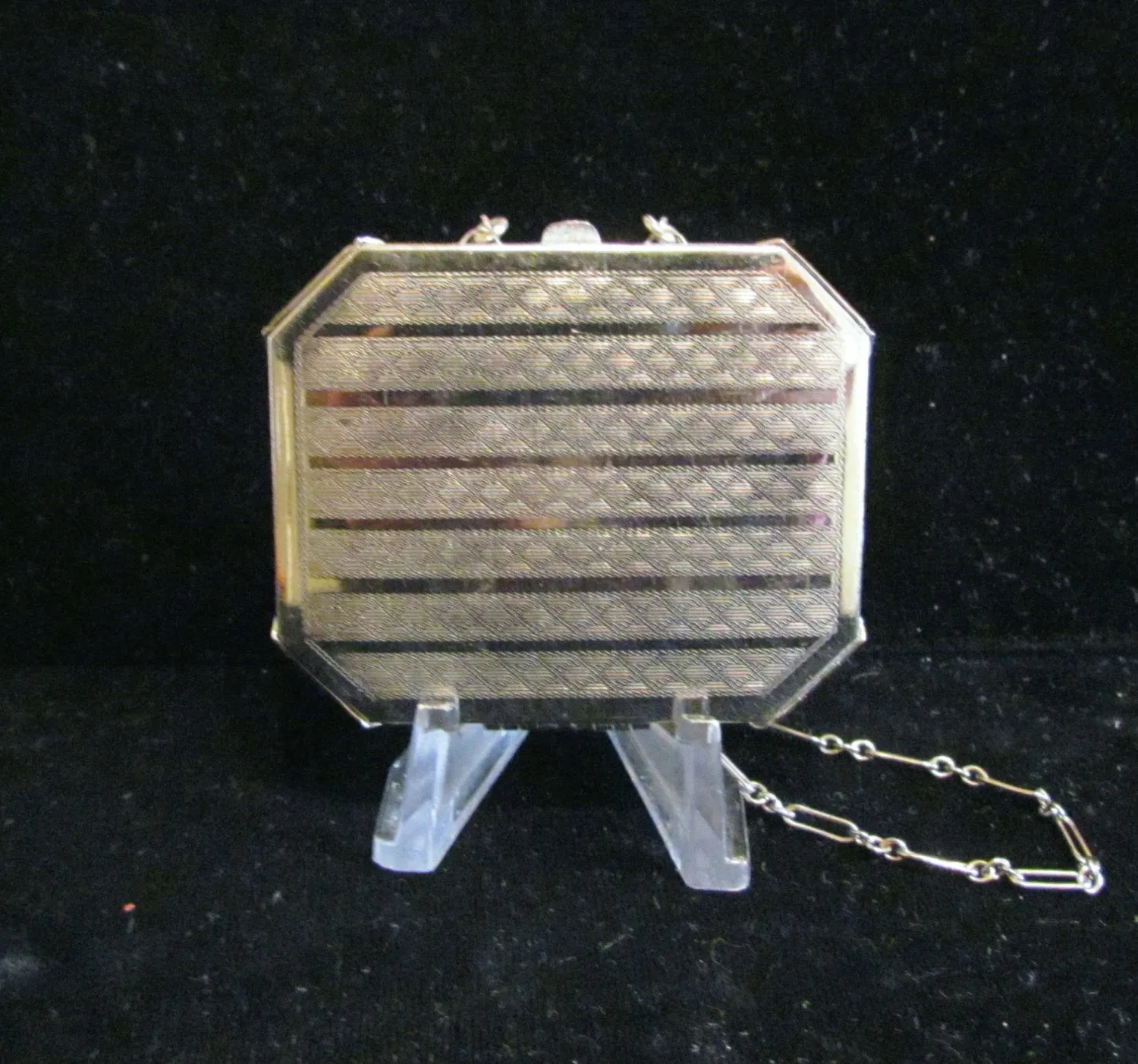 Silver And Guilloche Compact Purse 1920's Guilloche Dance Wristlet Compact