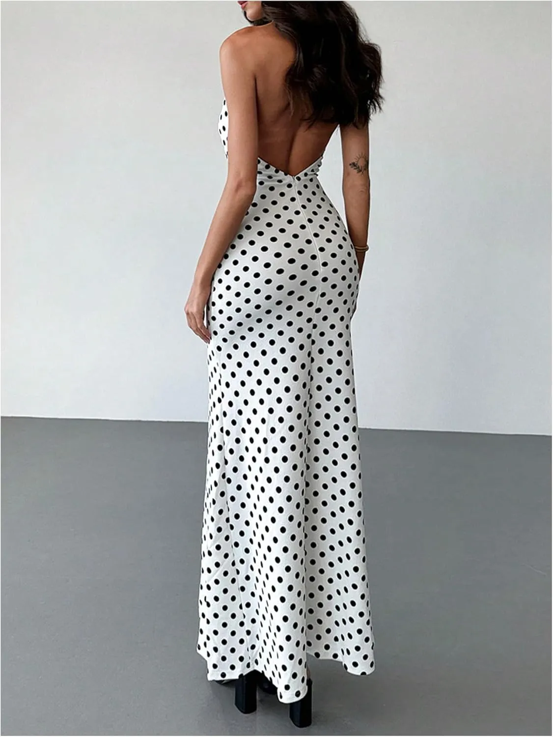 WDIRARA Women's Polka Dots Halter Dress High Split Deep V Neck Backless Bodycon Maxi 3D Flower Dresses