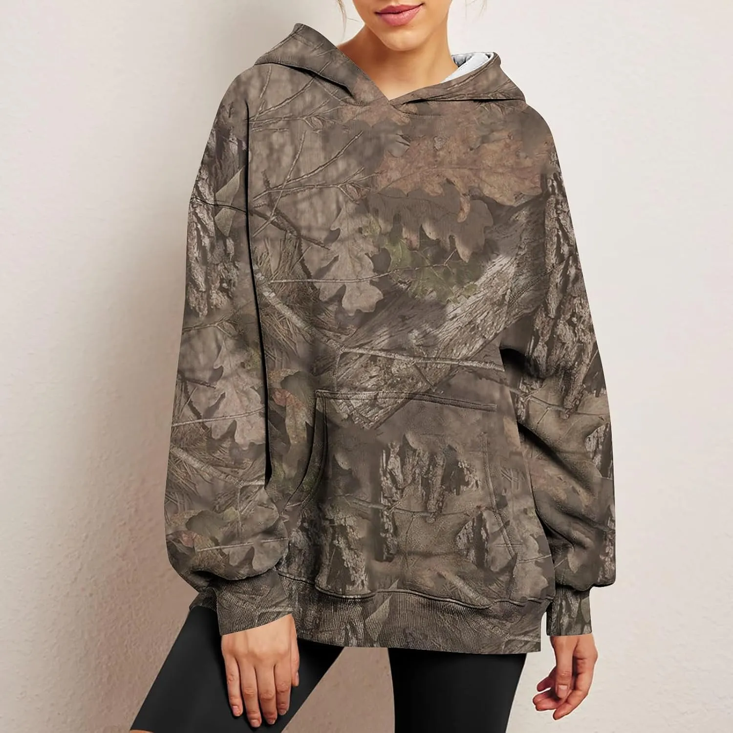 Women Camo Hoodie Maple-Leaf Print Oversized Sweatshirt Y2K Fall Fleece Hooded Sweatshirts With Kangaroo Pocket