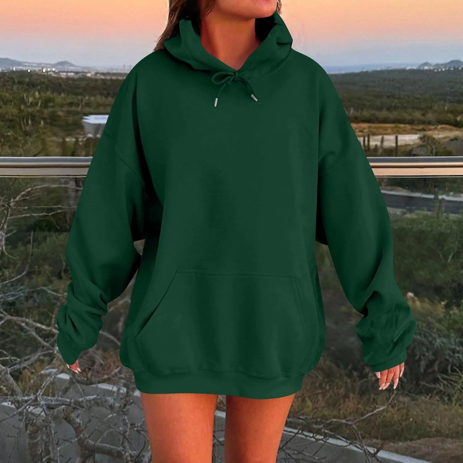 Womens Casual Soild Color Long Sleeve Hoodies Oversized Trendy Loose Fit Sweatshirts with Pockets Plus Size S-5xl
